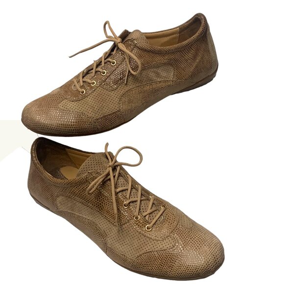 Vaneli Sport‎ Taupe Leather with Suede Fashion Sneakers - Picture 10 of 10